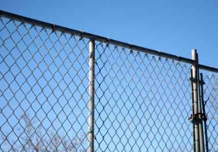 chain link fence install